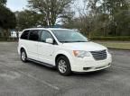 2008 Chrysler Town & Country