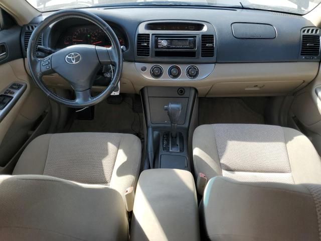 2005 Toyota Camry LE