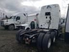 2014 Freightliner Cascadia Semi Truck