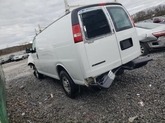 2017 Chevrolet Express G2500