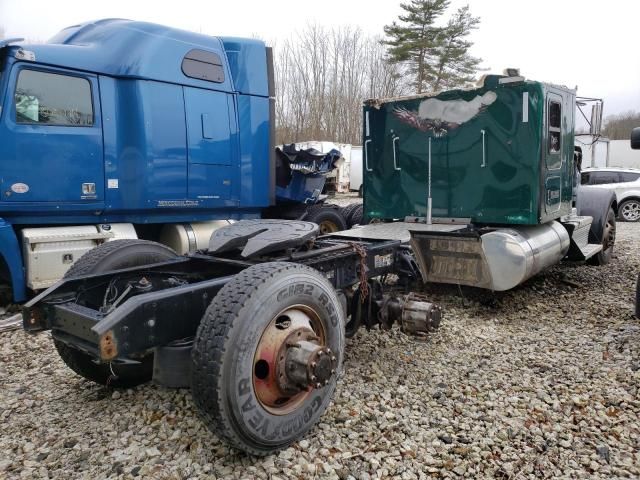 2018 Kenworth Construction W900