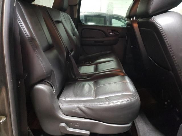 2011 GMC Yukon XL K1500 SLT