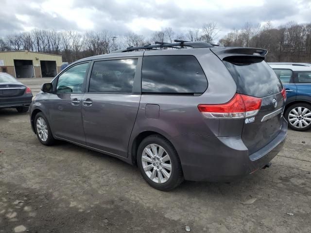 2011 Toyota Sienna XLE