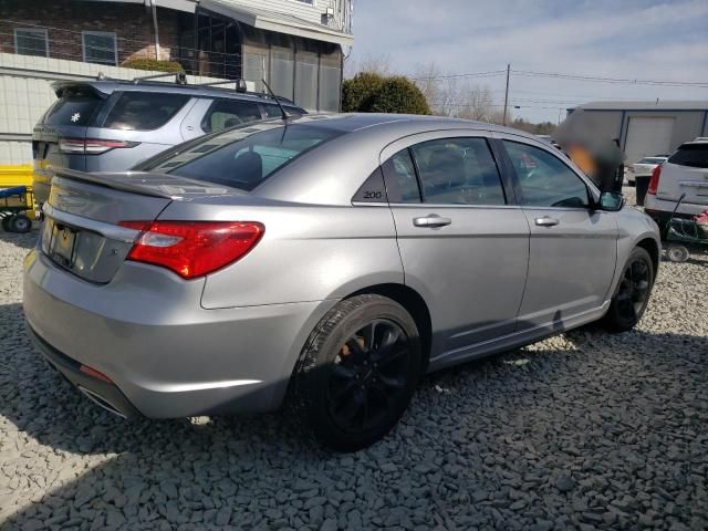 2014 Chrysler 200 Limited