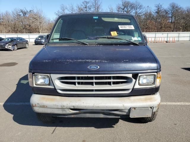 1999 Ford Econoline E350 Super Duty Van