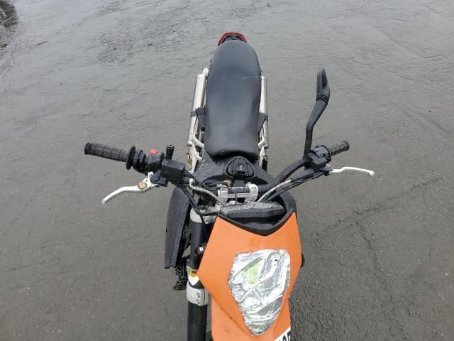 2007 KTM 690 Supermoto