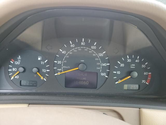 2000 Mercedes-Benz E 320 4matic