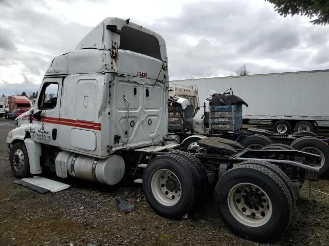 2018 Freightliner Cascadia 125 Semi Truck