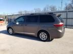 2016 Toyota Sienna XLE