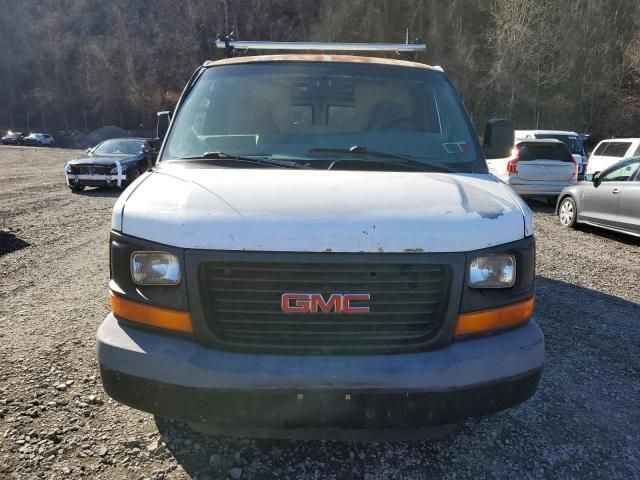 2004 GMC Savana G2500