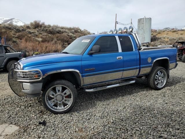 1999 Dodge RAM 2500