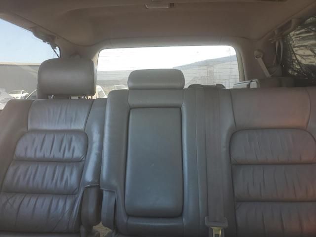 2004 Lexus LX 470