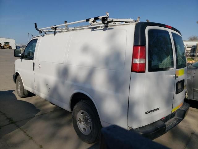 2016 Chevrolet Express G2500