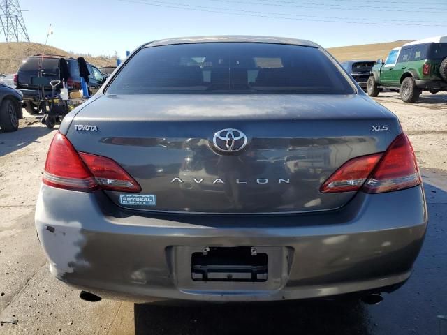 2008 Toyota Avalon XL