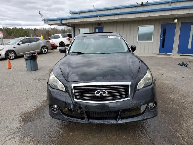 2011 Infiniti M37