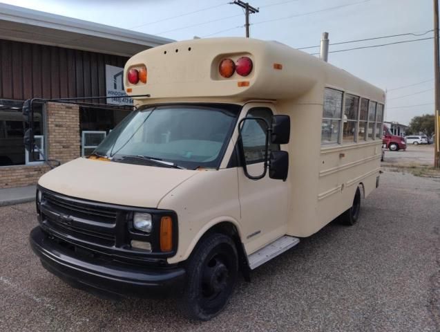 2000 Chevrolet Express G3500