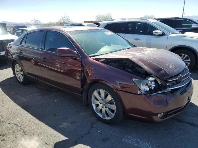 2005 Toyota Avalon XL