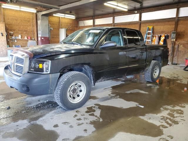 2005 Dodge Dakota Quattro