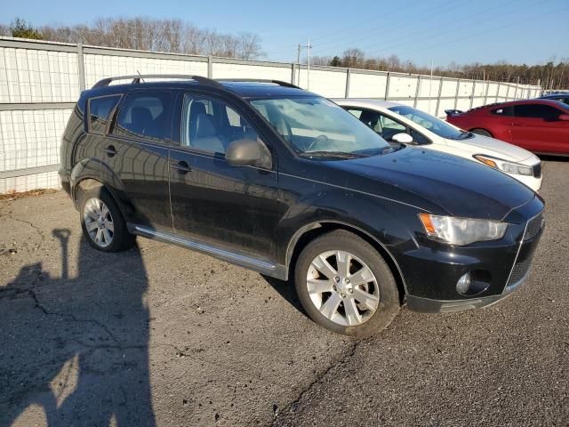 2011 Mitsubishi Outlander SE