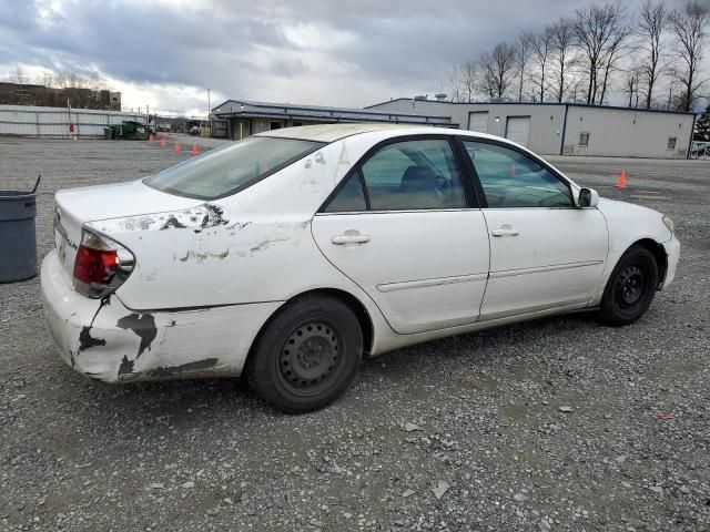 2005 Toyota Camry LE