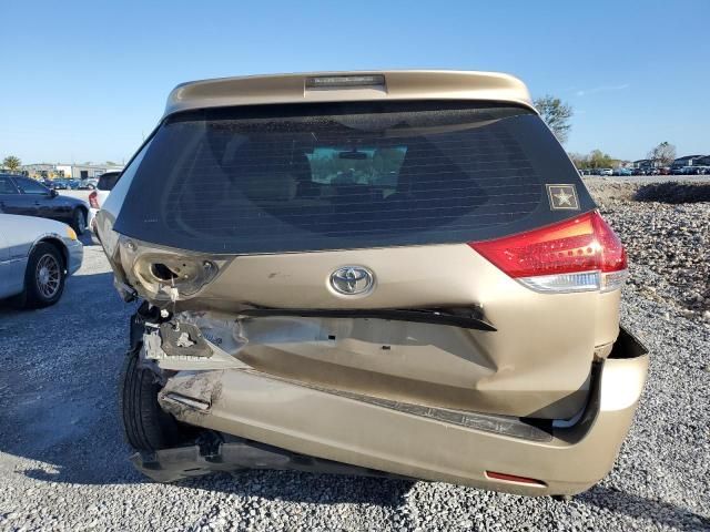 2011 Toyota Sienna