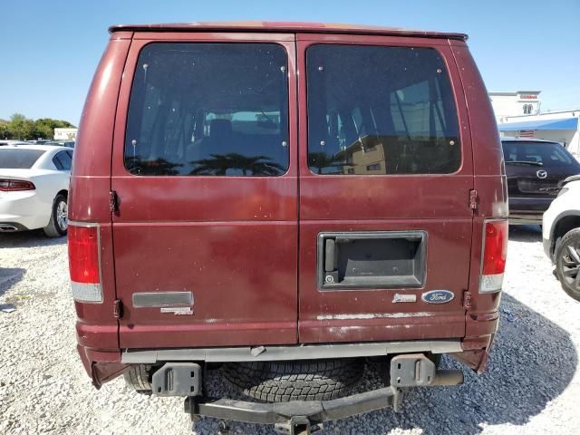 2011 Ford Econoline E350 Super Duty Wagon