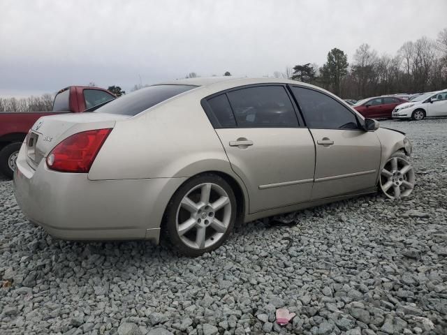 2005 Nissan Maxima SE