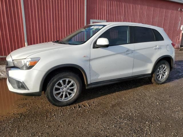 2017 Mitsubishi RVR SE