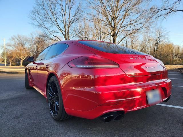 2015 Porsche Panamera GTS