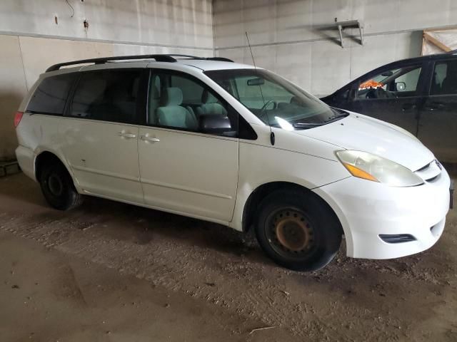 2008 Toyota Sienna CE