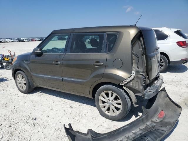 2013 KIA Soul +