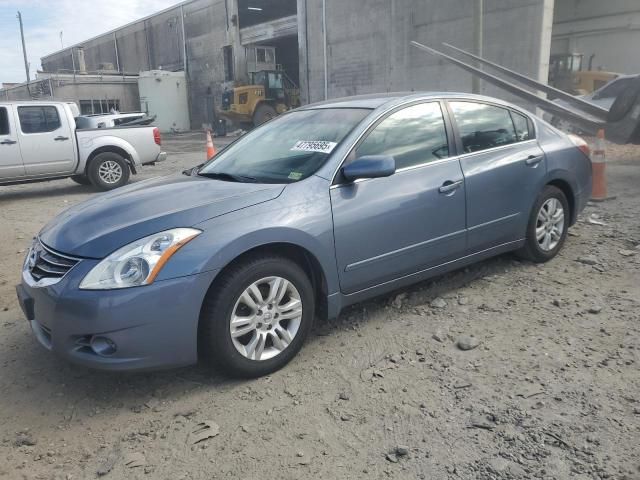 2010 Nissan Altima Base