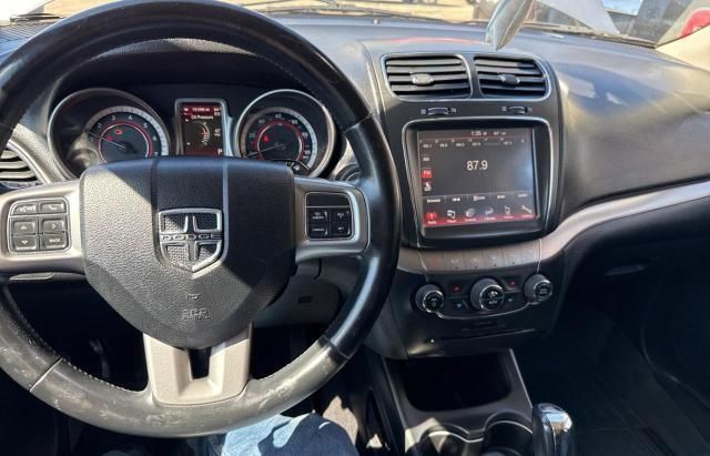 2018 Dodge Journey Crossroad