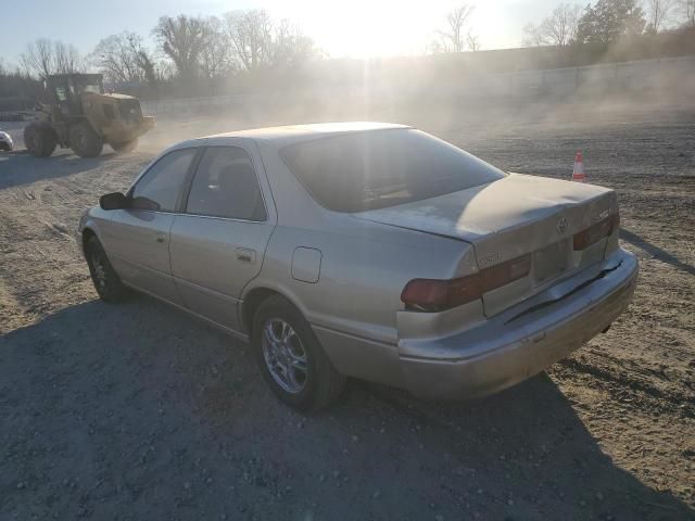 1999 Toyota Camry LE