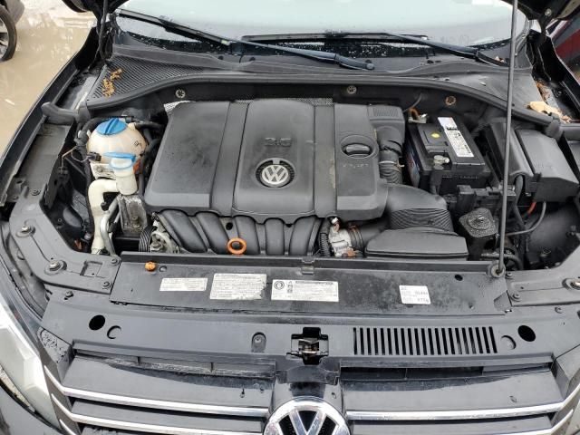 2012 Volkswagen Passat SEL