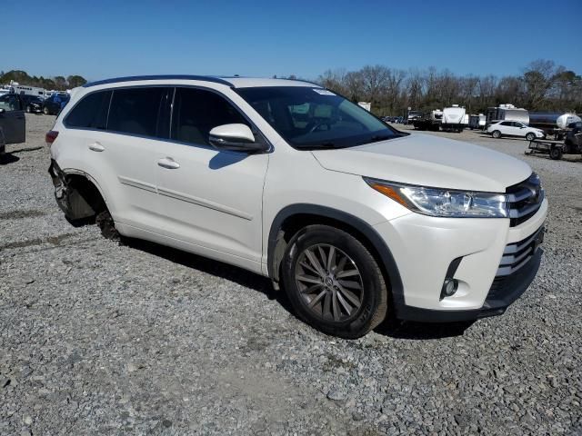 2018 Toyota Highlander SE