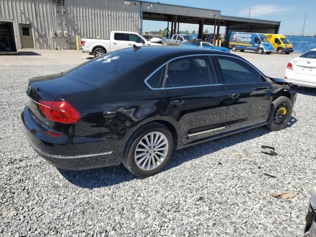 2016 Volkswagen Passat SE