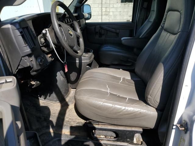 2016 Chevrolet Express G2500