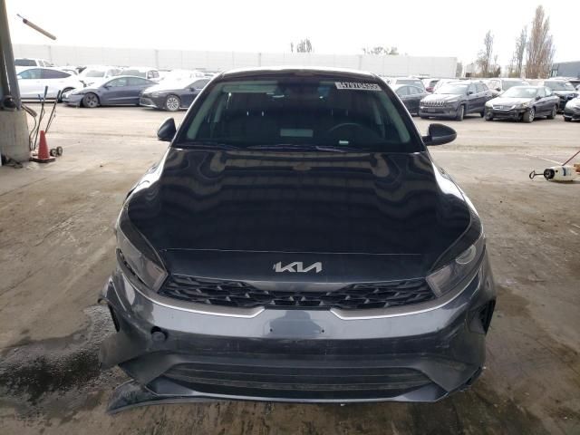 2023 KIA Forte LX