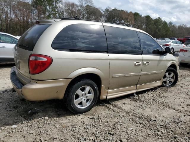 2005 Dodge Grand Caravan SXT