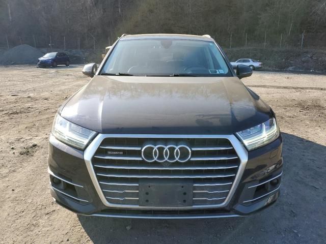 2017 Audi Q7 Prestige