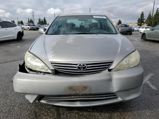 2005 Toyota Camry LE