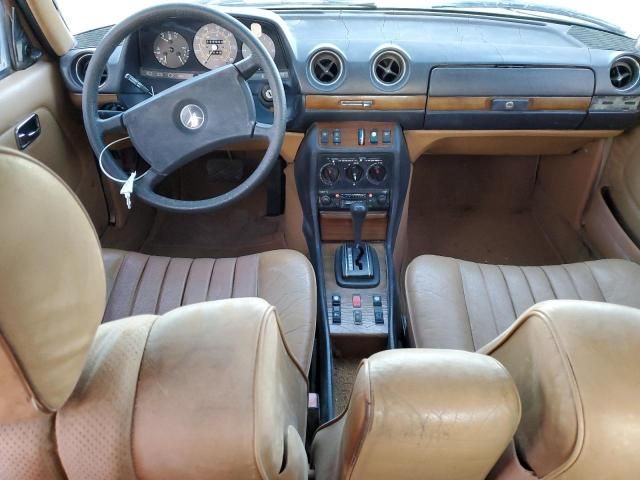 1982 Mercedes-Benz 240 D