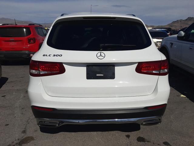 2017 Mercedes-Benz GLC 300