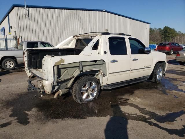 2013 Chevrolet Avalanche LTZ