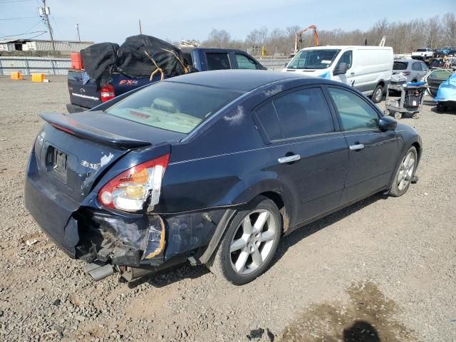 2004 Nissan Maxima SE