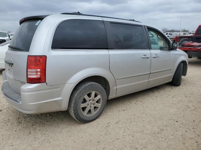 2009 Chrysler Town & Country Touring