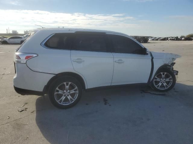 2014 Mitsubishi Outlander GT