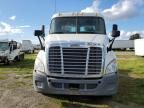 2014 Freightliner Cascadia 113 Semi Truck