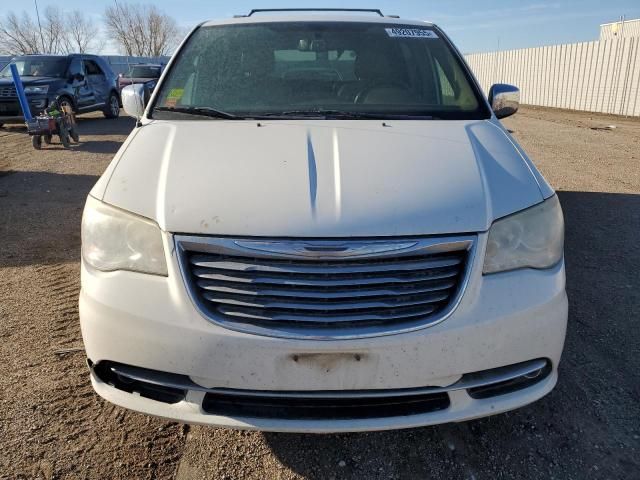 2012 Chrysler Town & Country Touring L